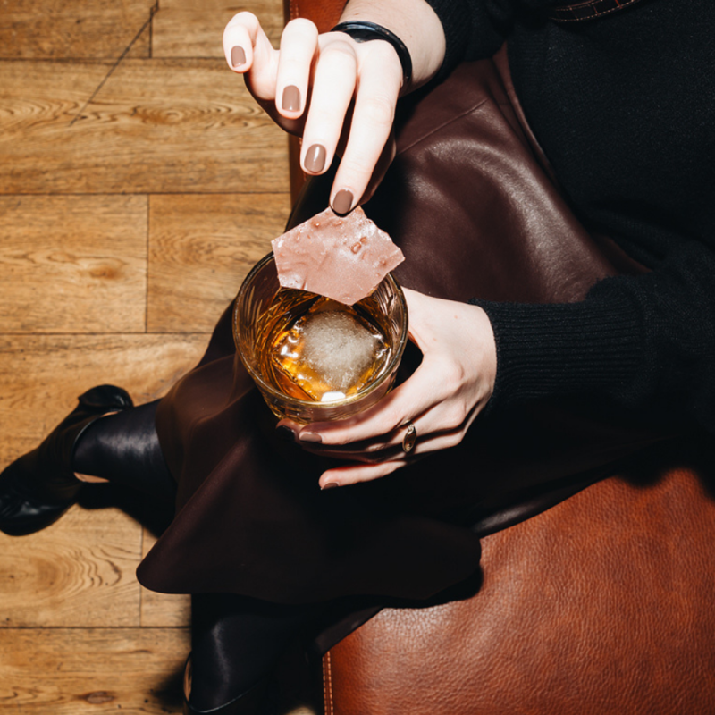 Liquid Ember: Make our QT Chocolate Cocktail at Home