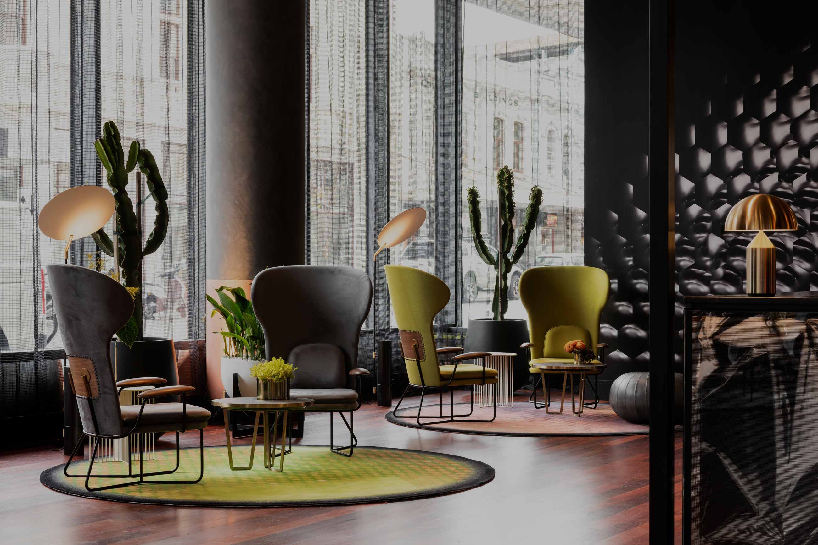QT Perth - Hotel Lobby