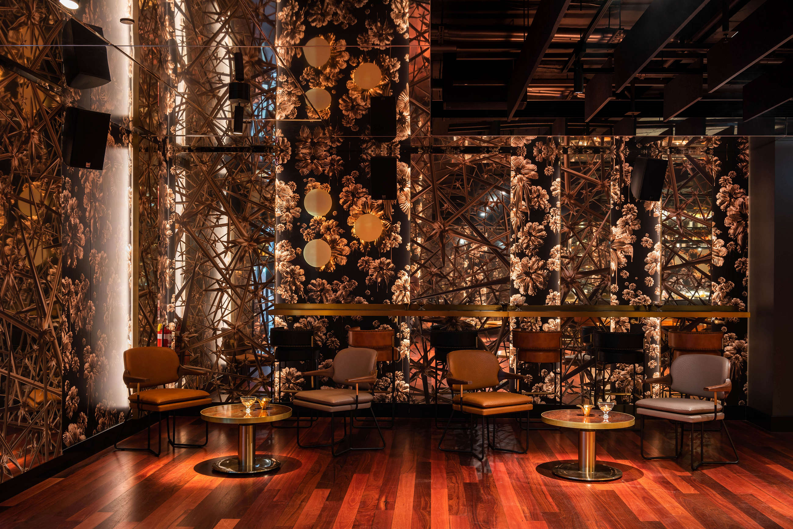 QT Perth - Santini Bar