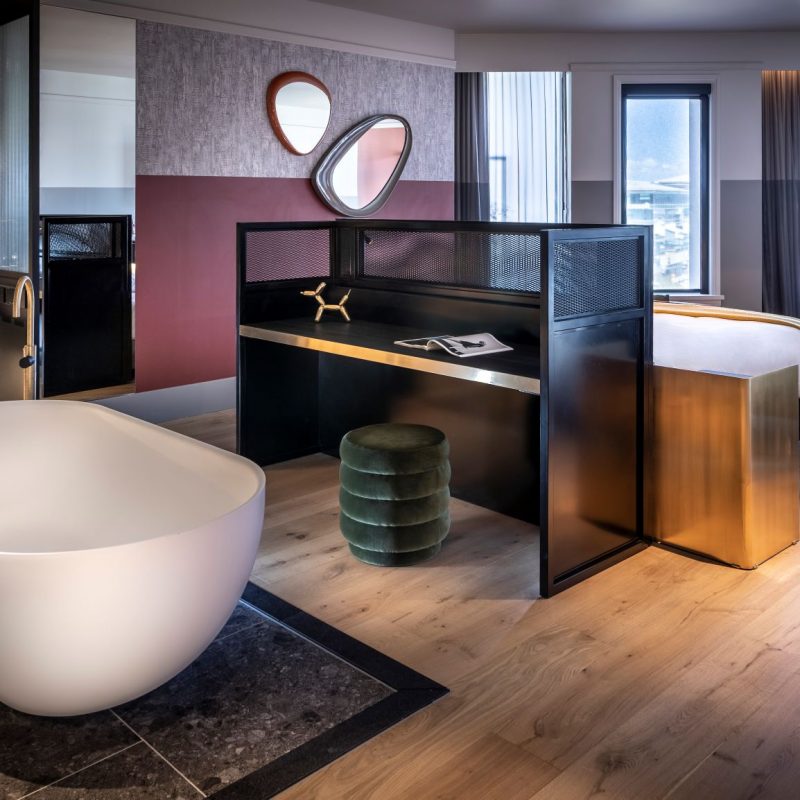 QT Auckland wins Paul Davis Hotel Design Award