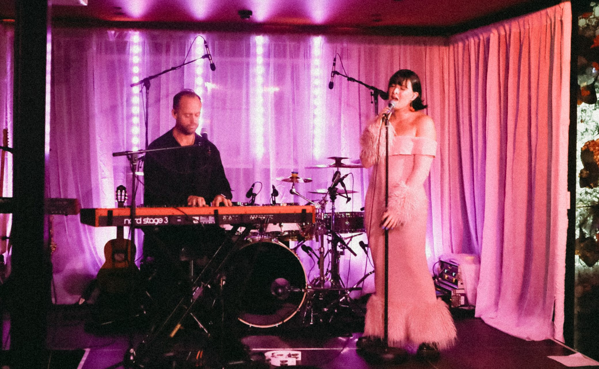 Georgia Lines Takes the Stage at QT Auckland