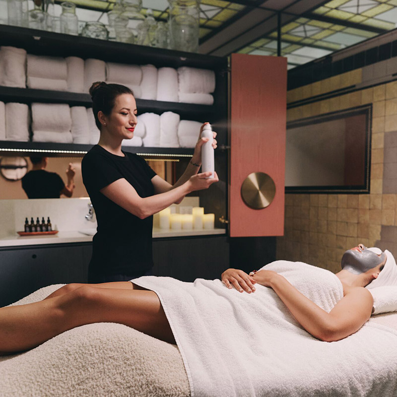 QT Hotels & Resorts - spaQ - Hotel Promotions and Offers