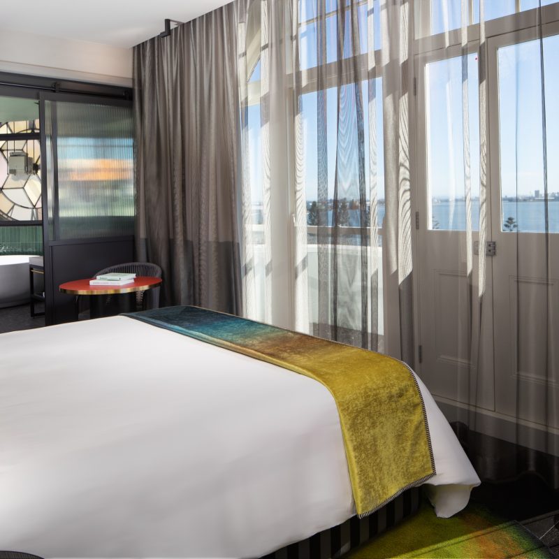 QT Newcastle Clock Suite