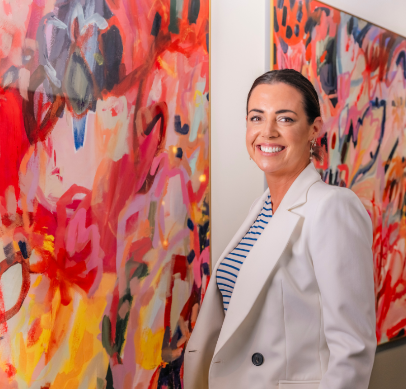 QT Brings The Colourful Works of Carrie Broomhall To Queenstown