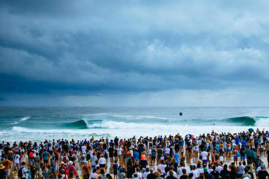 Quiksilver and Roxy Pro Wrap