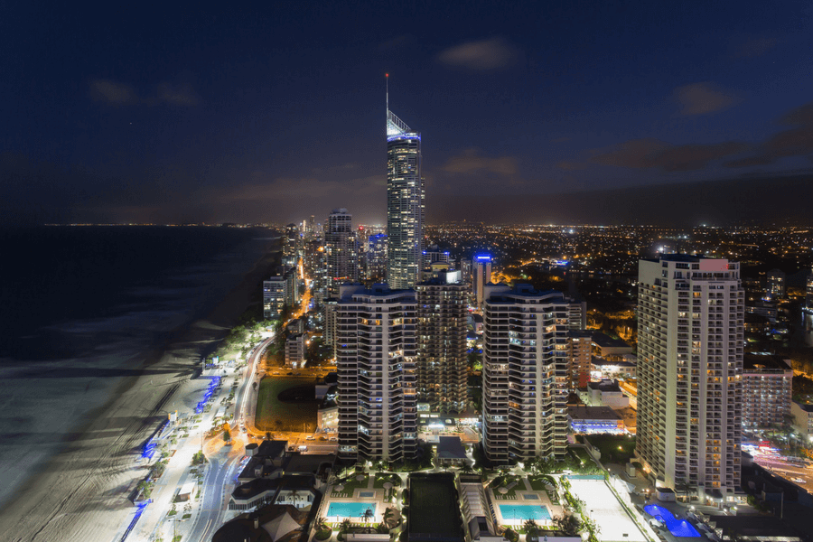 Surfers Paradise LIVE