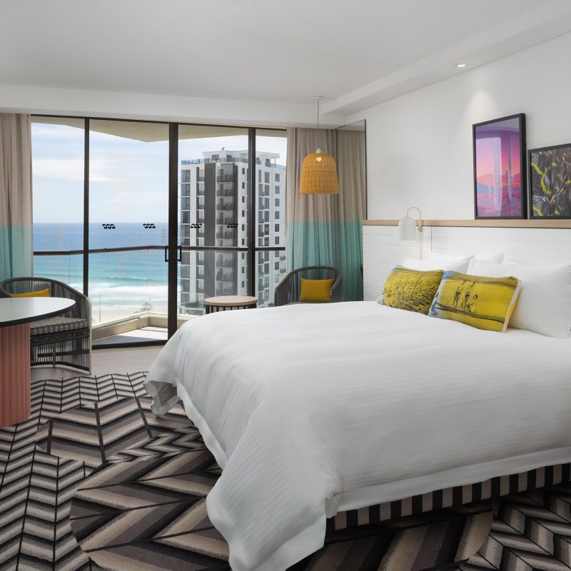 QT Gold Coast - Rooms - Ocean View King