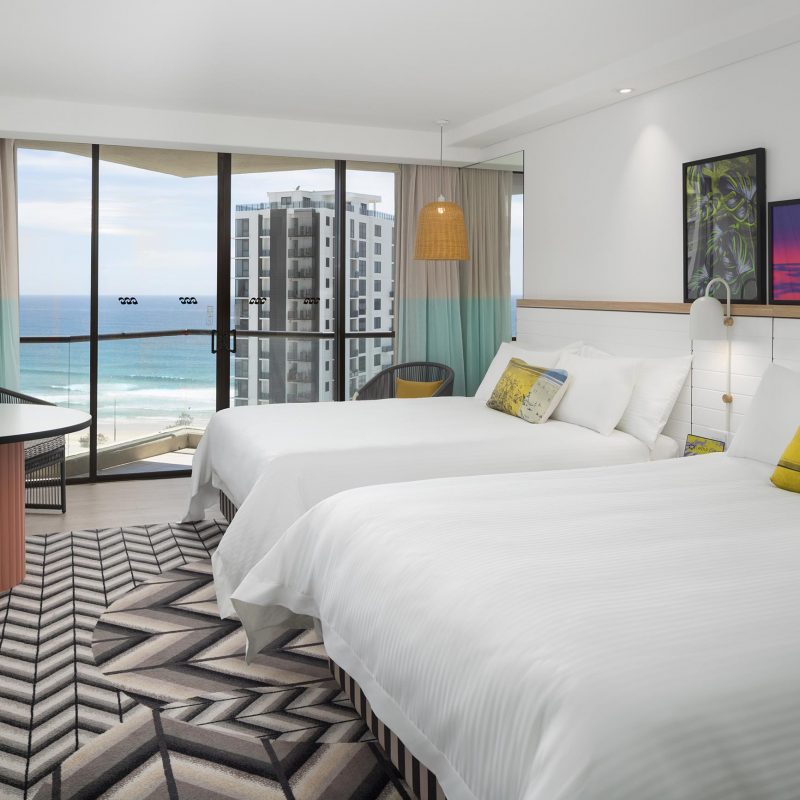 QT Gold Coast - Rooms - Ocean View Twin
